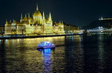 Budapest-river-cruise