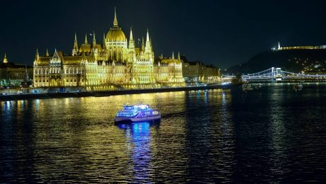 Budapest-river-cruise
