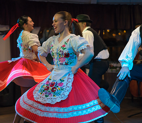 hungarian-folklor-dance