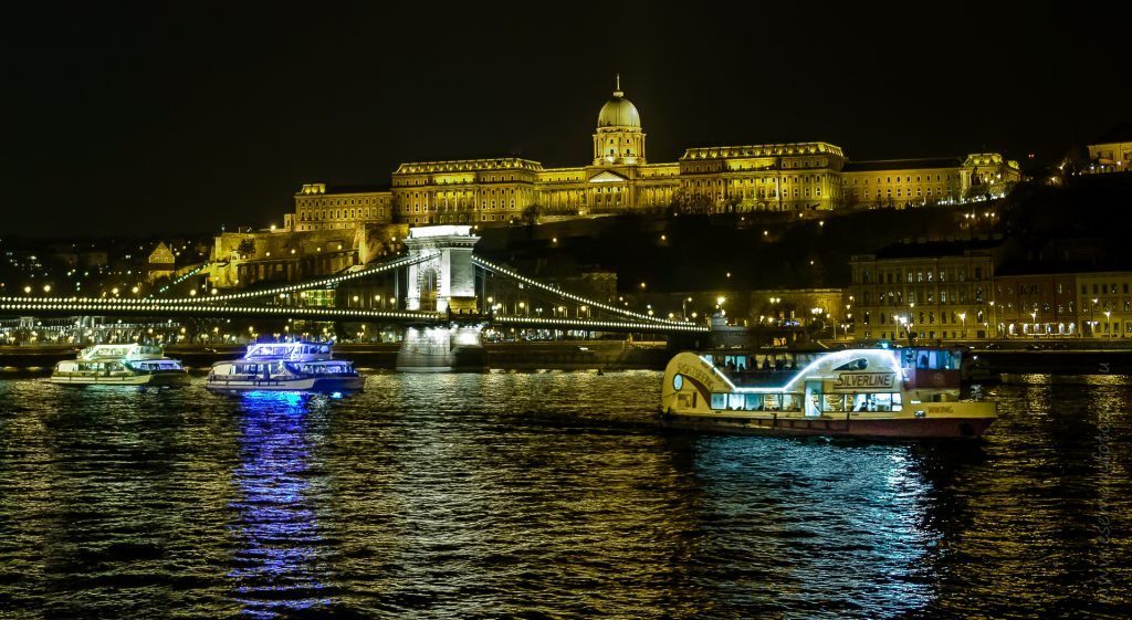 danube river cruise budapest