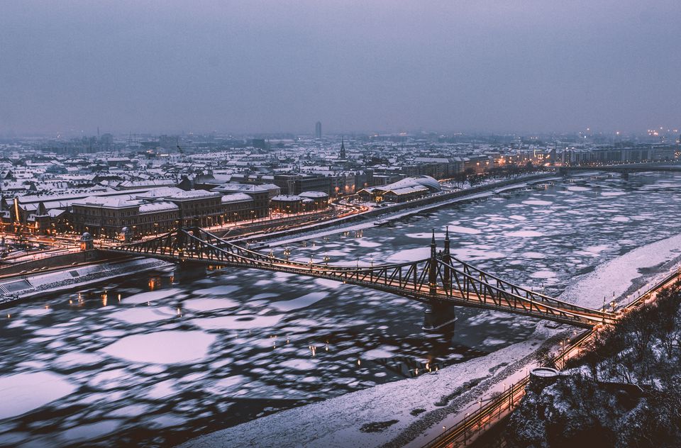 Sightseeing Cruise Winter in Budapest