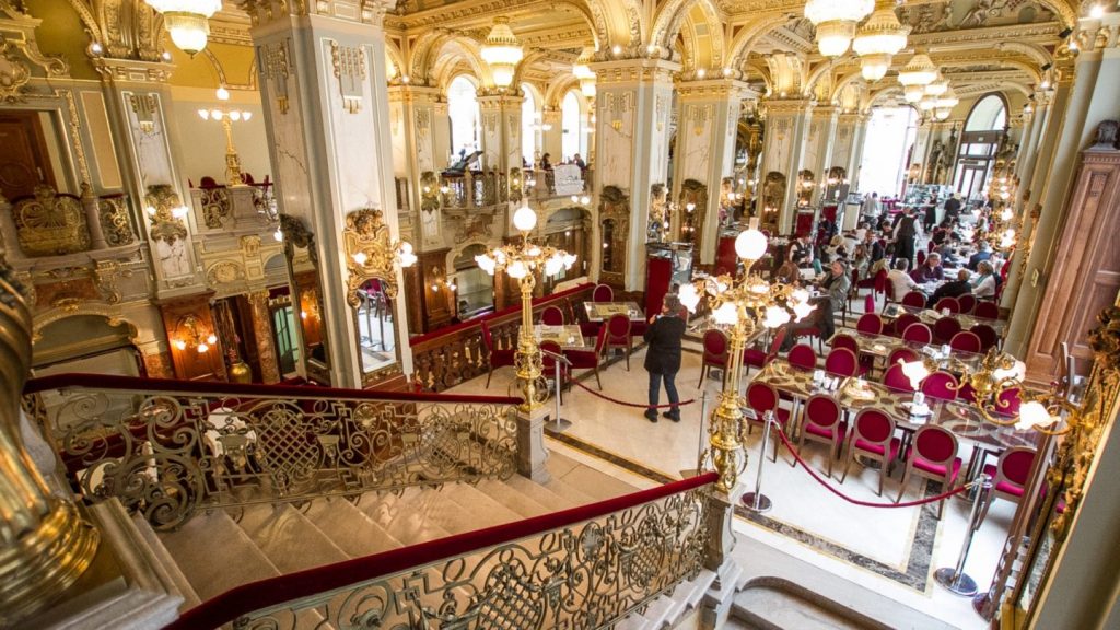 Parlament inside
