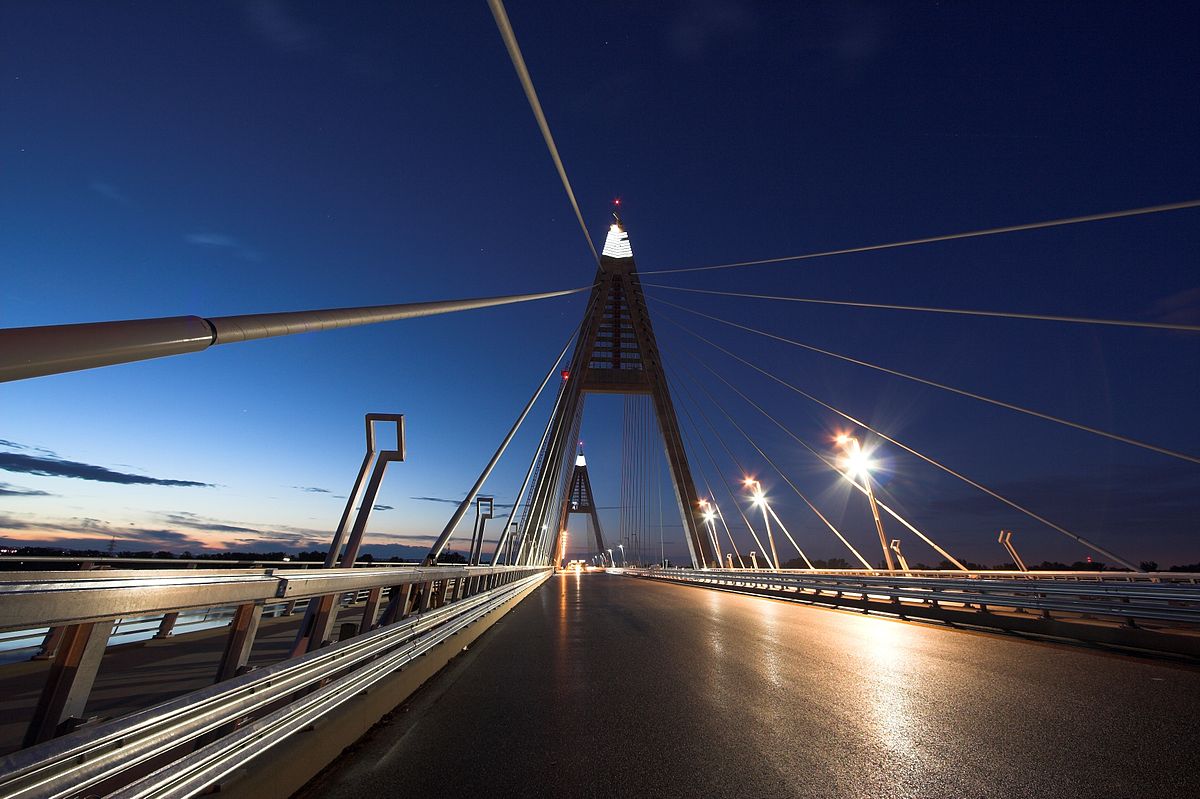 Budapest megyeri bridge