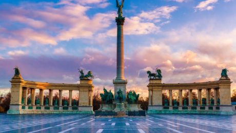 Hero’s square – Who are the heroes? Hero’s square – Who are the heroes?