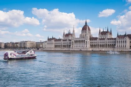 setahajozas budapesten sétahajózás budapesten