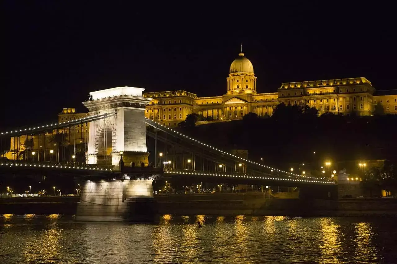 budapest-boat-trip